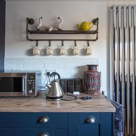 Stylish Town Centre House With Garden And Parking Opposite Villa Bury St. Edmunds Buitenkant foto