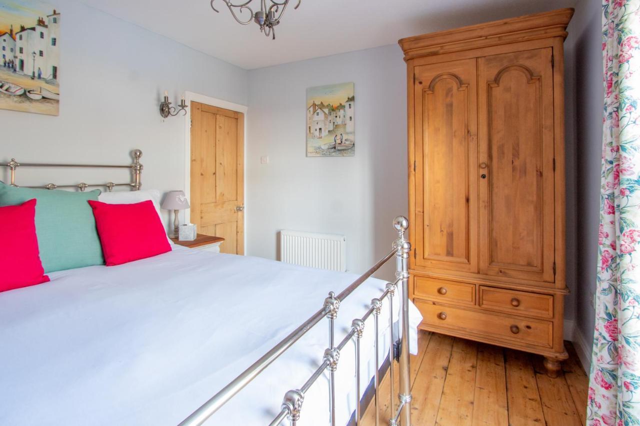 Stylish Town Centre House With Garden And Parking Opposite Villa Bury St. Edmunds Buitenkant foto